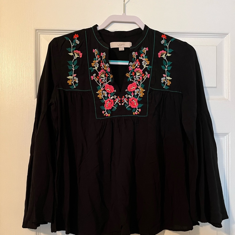 LOFT Folk floral embroidered bell sleeve top